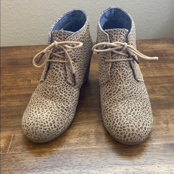 Toms Shoes - Toms Wedge Booties